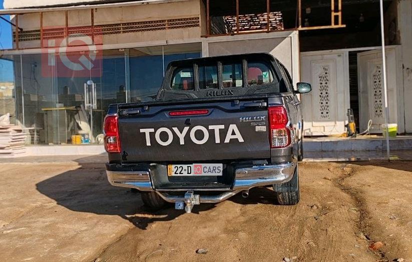 تويوتا هايلوكس